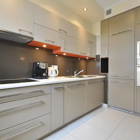 Premium Kamienny Potok With Parking By Renters Apartman Sopot