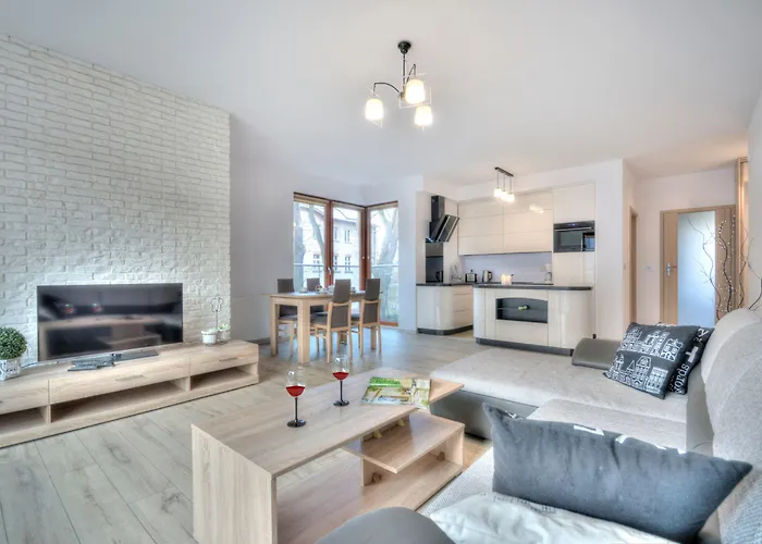 Apartamento Premium Kamienny Potok With Parking By Renters Sopot